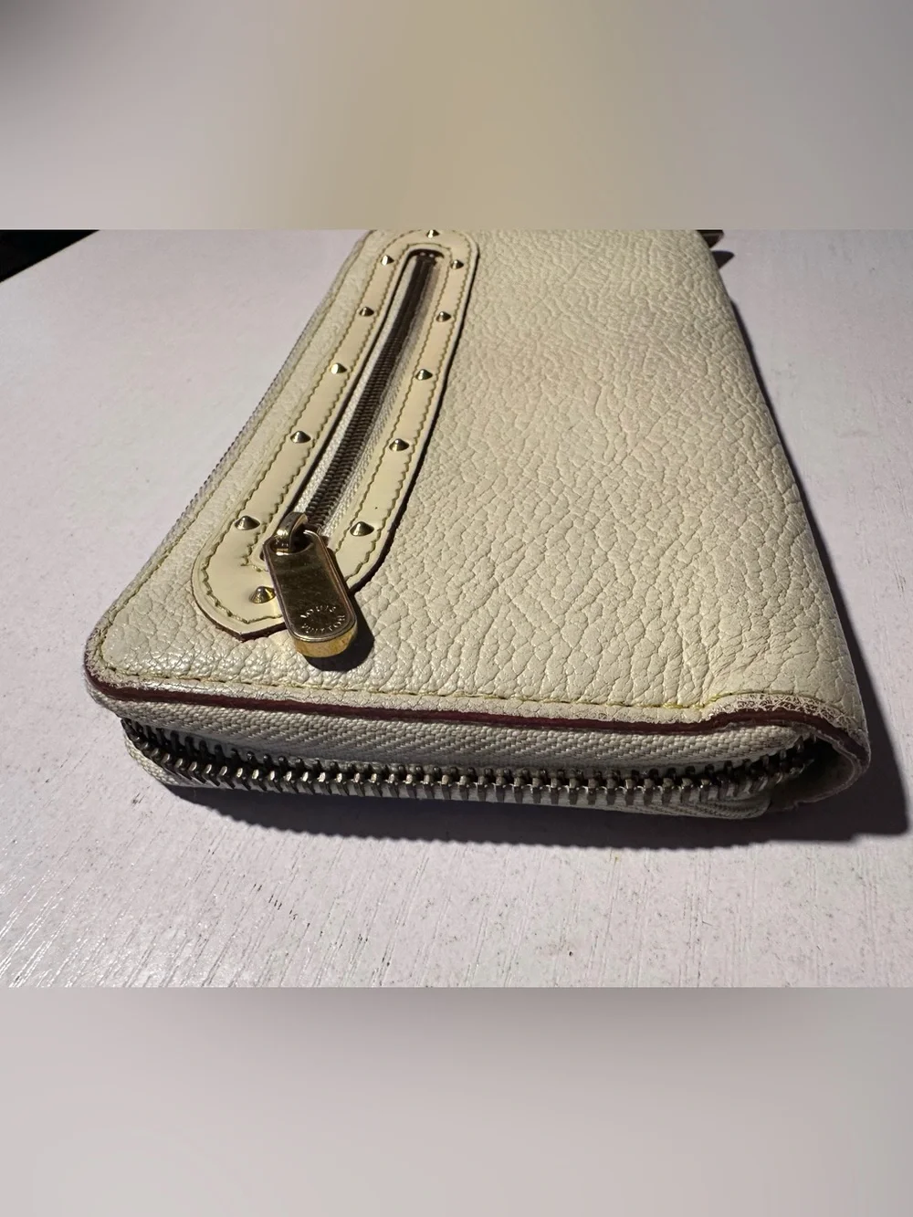 Louis Vuitton Suhali Zippy Wallet Blanc (Women's)